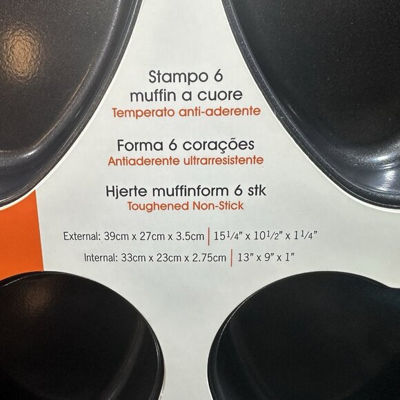 Le Creuset Heart Cupcake Muffin Bake Tray Pan 6 Cup Toughened Non Stick Cakelet - Picture 5 of 8